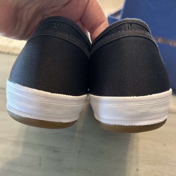 Bradford Exchange Black Marilyn Monroe Shoe Sneaker Women’s Sz 10 Portrait - Picture 4 of 11